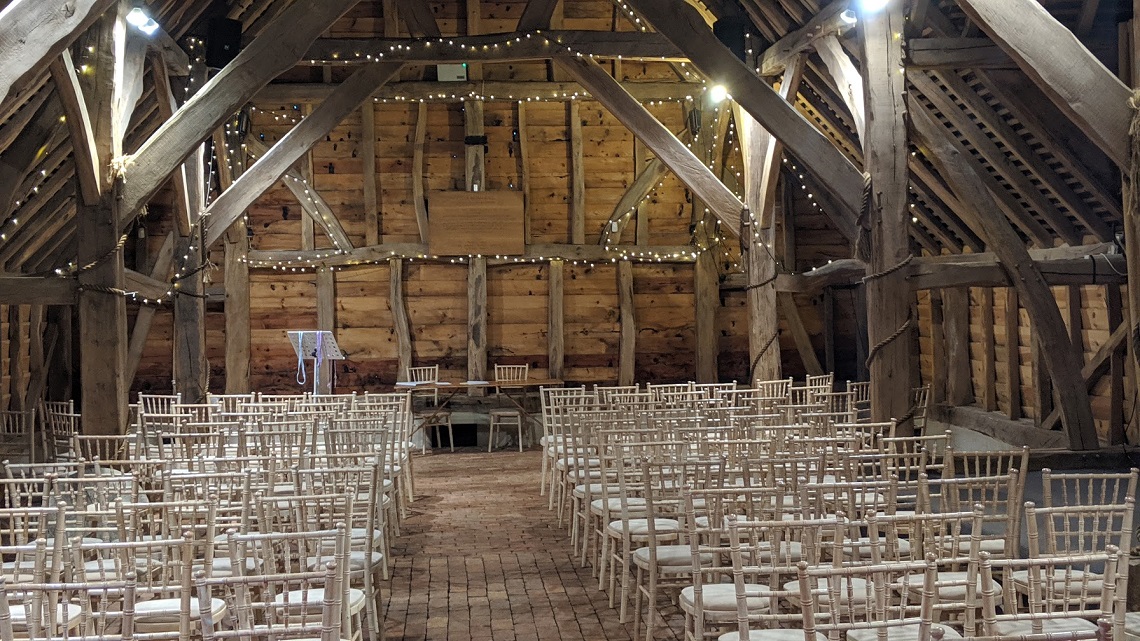 gildings barn wedding