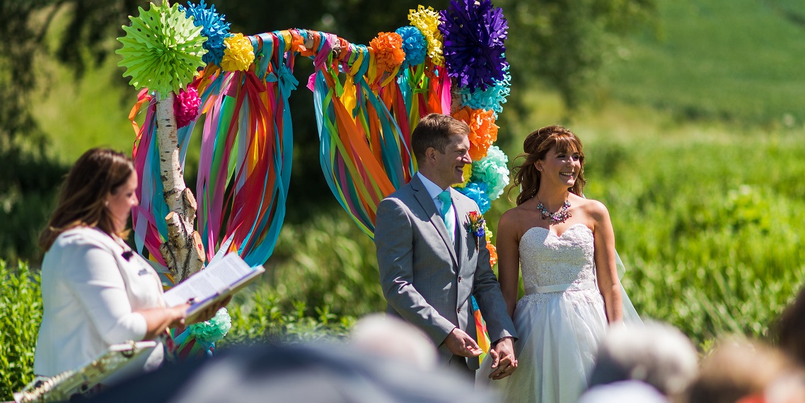 celebrant outdoor ceremony