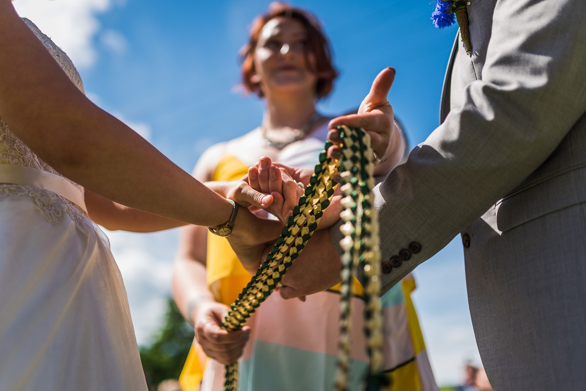 handfasting ceremony