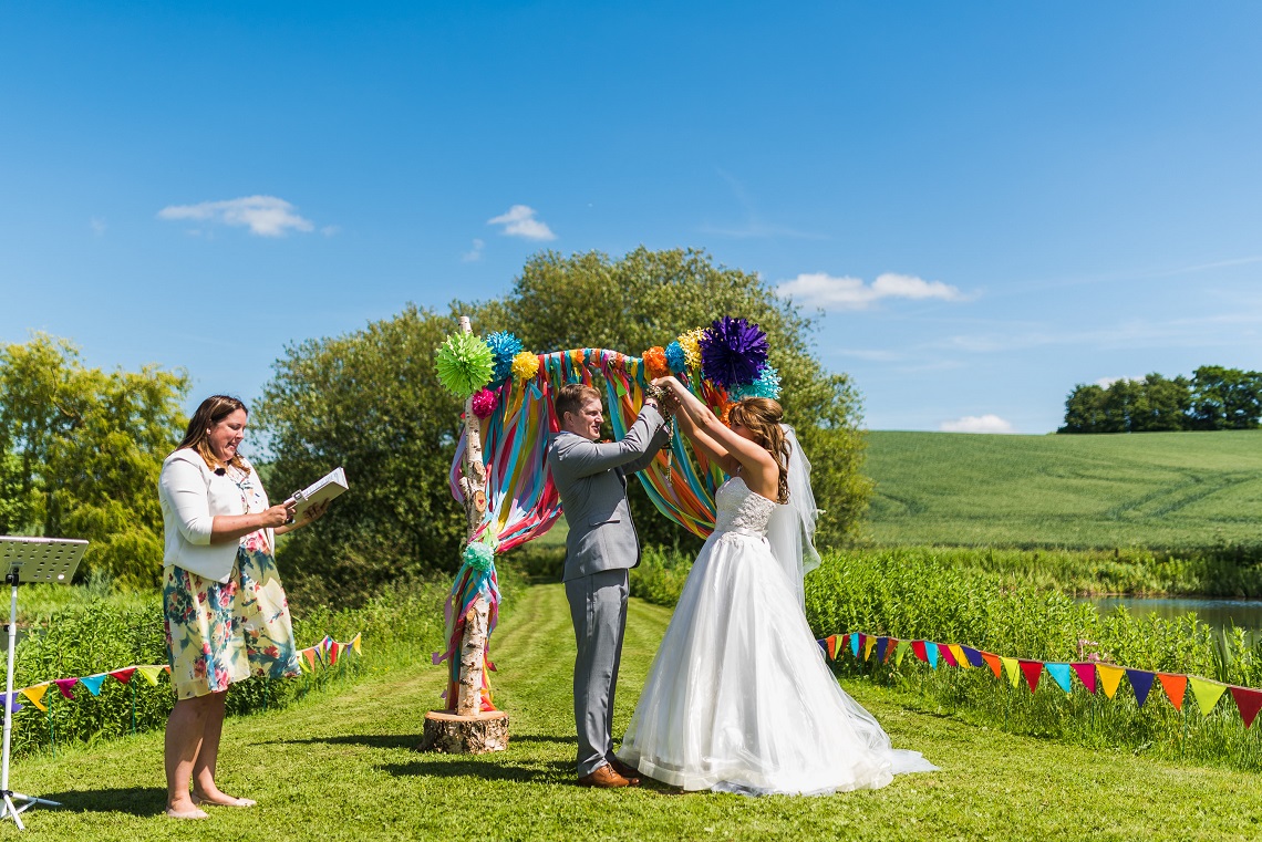 handfasting bonds made