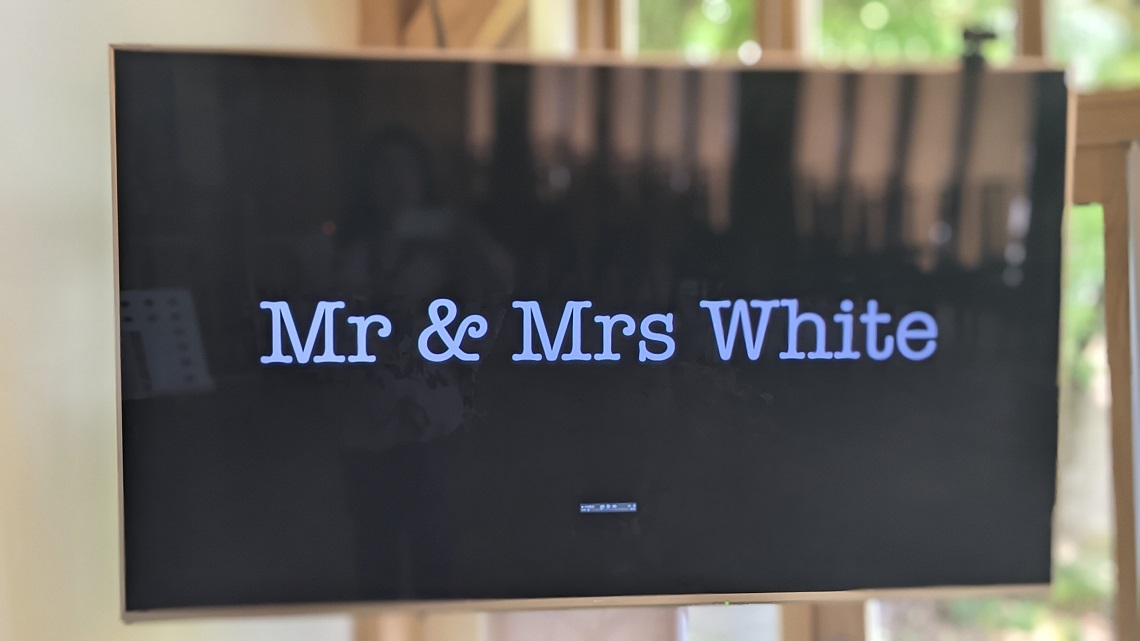 mr & mrs white rivervale barn 